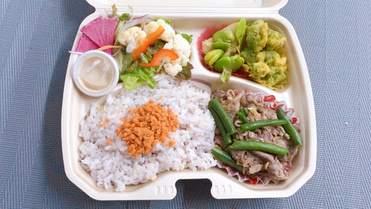 丸の内白馬亭　配達　日替わり弁当